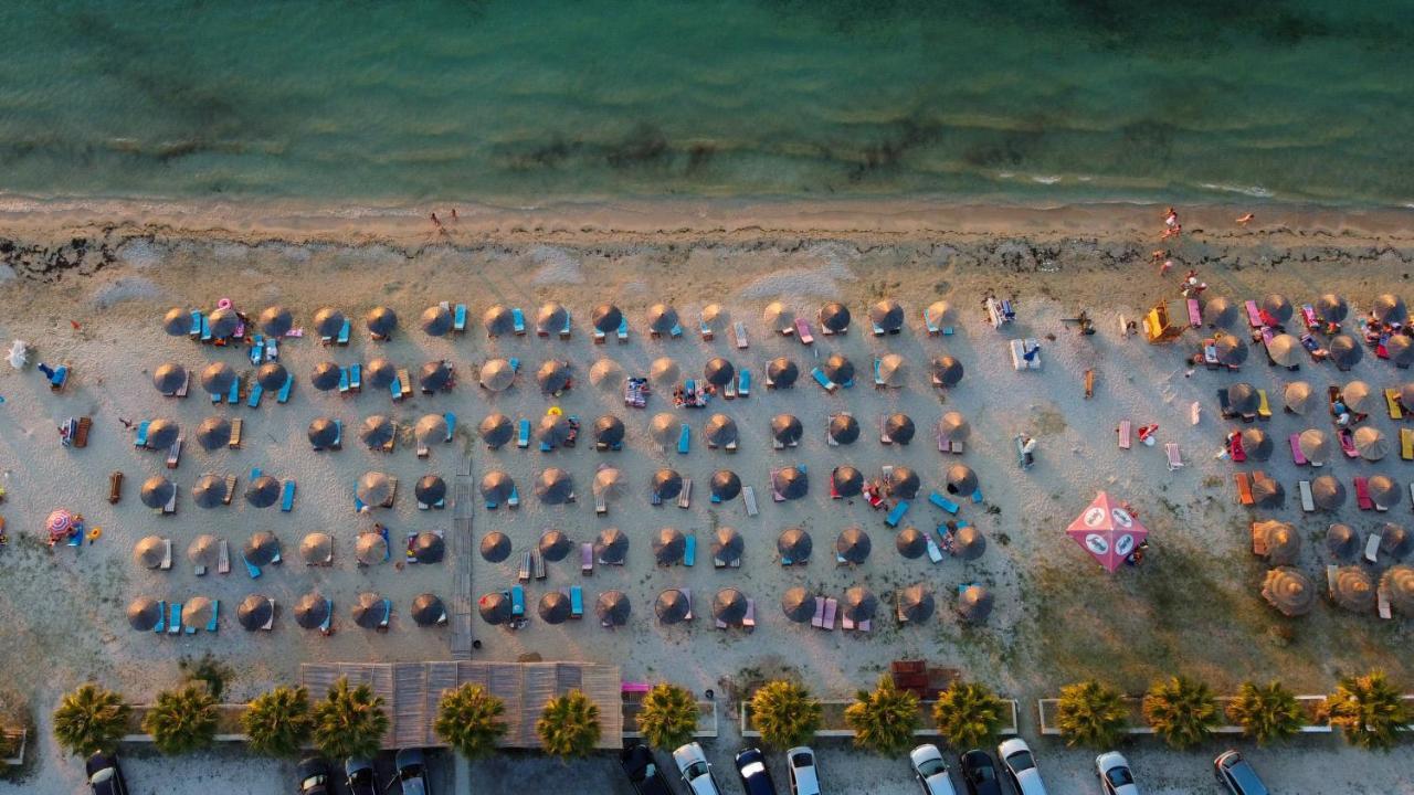 Hotel Amantia Orikum Exterior photo